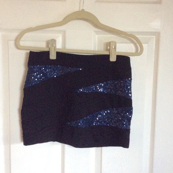 Express Navy Sequin Skirt - Picture 1 of 1